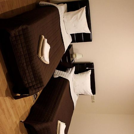 Vidu Guest House Utena Bagian luar foto