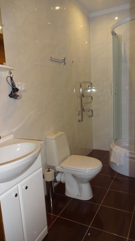 Vidu Guest House Utena Bagian luar foto