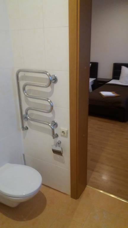 Vidu Guest House Utena Bagian luar foto