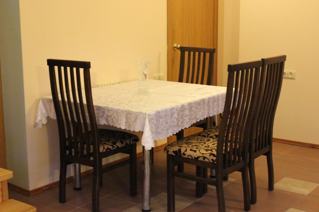 Vidu Guest House Utena Bagian luar foto