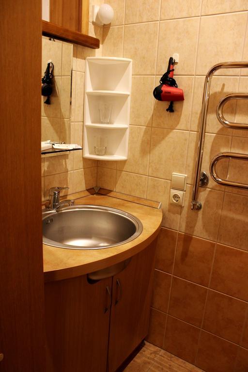 Vidu Guest House Utena Bagian luar foto