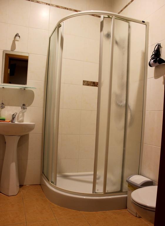 Vidu Guest House Utena Bagian luar foto